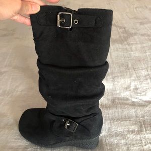 too small for me brand new but no tag